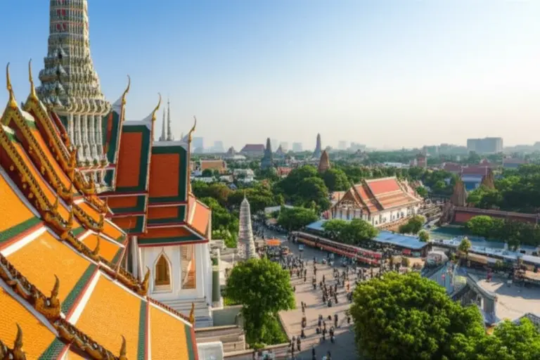 Day 1–3: Bangkok Essentials — Top Temples, Markets, Day Trips to Ayutthaya, Best Areas to Stay, and How to Maximize 48–72 Hours