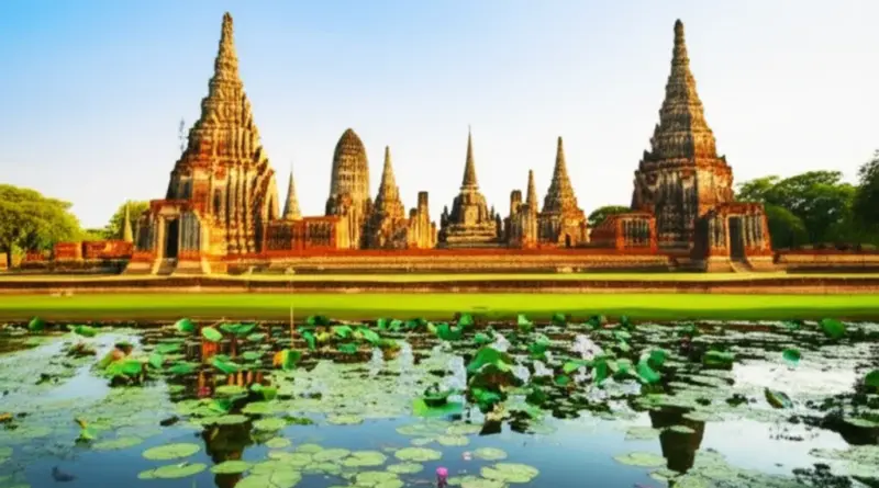 Ayutthaya & Sukhothai: A Complete Guide to Exploring Thailand’s Ancient Capitals and Their Historical Parks