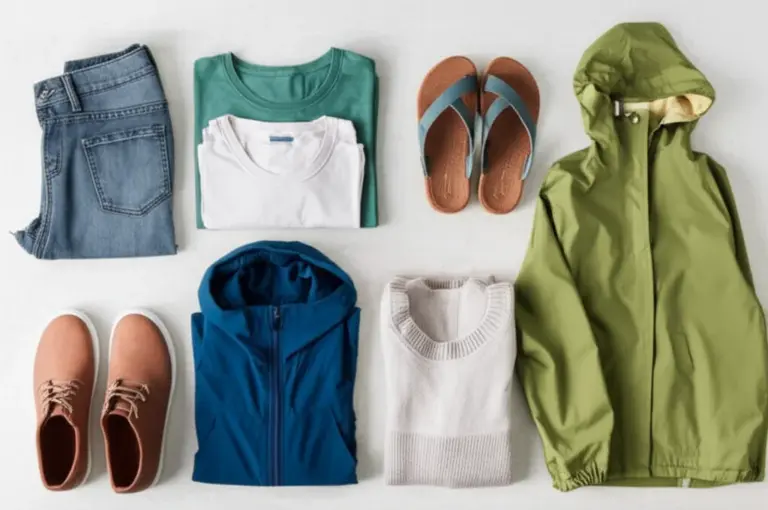 Essential Clothing and Footwear for Hot, Rainy, and Cool Seasons in Thailand