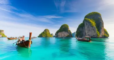 Phang Nga Bay Boat Tours and Andaman Sea Cruises: From Longtail Slow Boats to Luxury Journeys — The Ultimate Guide to Choosing, Planning, and Experiencing Island Cruises