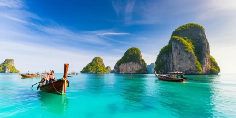 Phang Nga Bay Boat Tours and Andaman Sea Cruises: From Longtail Slow Boats to Luxury Journeys — The Ultimate Guide to Choosing, Planning, and Experiencing Island Cruises