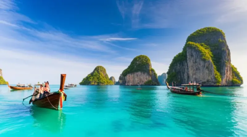 Phang Nga Bay Boat Tours and Andaman Sea Cruises: From Longtail Slow Boats to Luxury Journeys — The Ultimate Guide to Choosing, Planning, and Experiencing Island Cruises