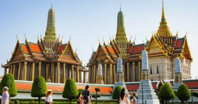 Day 1: Grand Palace, Wat Phra Kaew and Wat Pho — tickets, opening times, dress code and timing tips