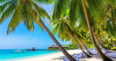 Day 1 — Arrival, Best Beaches & Where to Stay in Koh Samui for a Relaxing Start