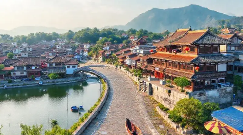 How to get to Nan Old Town: transportation options, travel time, and route recommendations from major cities