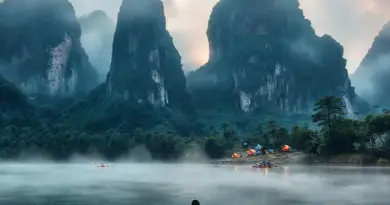 Lakeside camping at Cheow Lan Lake: kayak among limestone karsts — Ultimate guide to planning, routes, gear, and safety