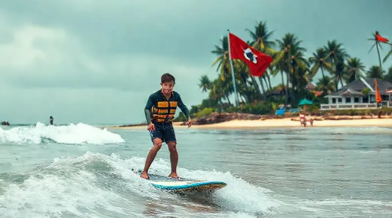 Surfing in Khao Lak: Beginner Lesson Packages During Monsoon Season — Where to Learn, What to Expect, Safety Tips, and Best Deals
