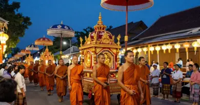 Bun Phra Wet Procession in Roi Et: A Respectful Participant’s Complete Guide to Etiquette, Schedule, and Cultural Meaning