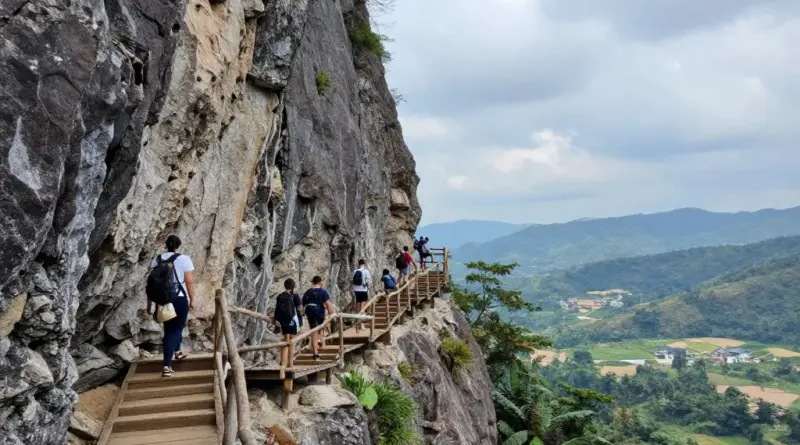 Cliff stairway hike at Wat Phu Tok Bueng Kan for stunning views