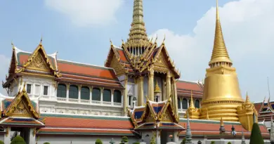 Bangkok’s Grand Palace & Wat Pho: A Complete Guide to Thailand’s Most Iconic Temples and Historic Landmarks